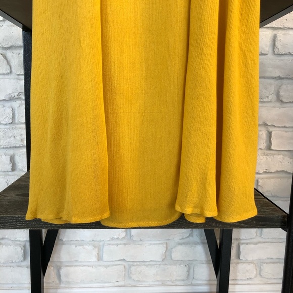 NWT Lulu’s Yellow Wrap Maxi Dress Slit Sleeves - Picture 6 of 6